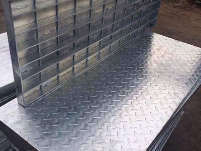 复合钢格板